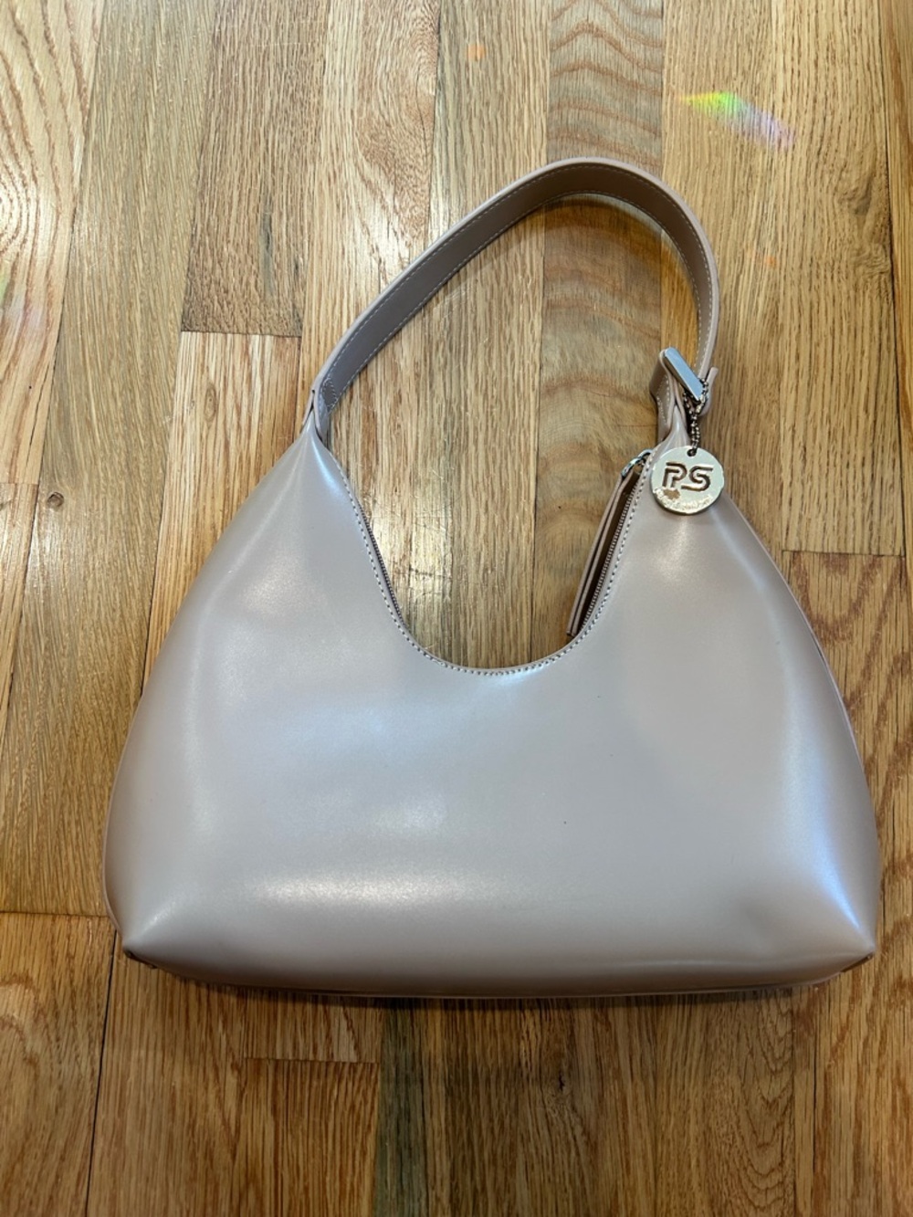 Neutral Taupe Shoulder Bag — Sleek Women’s Hobo